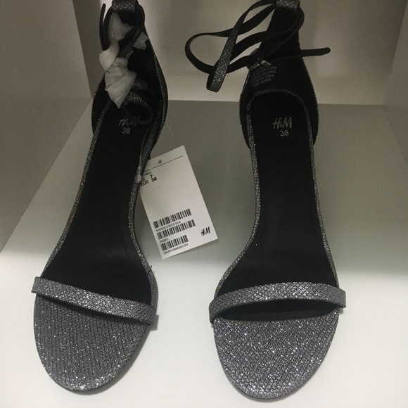 H&M silver sparkling sandals NWT -38/ Size 7 - Picture 3 of 5